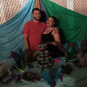 Meet your Posher, Frances